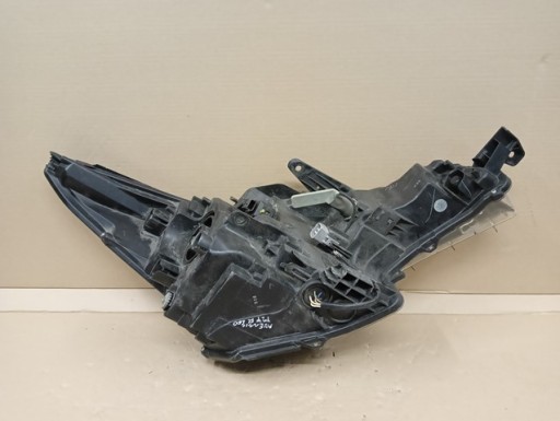 LAMPA FAR LIJEVA STRANA LED TOYOTA AVENSIS T27 REDIZAJN 15-