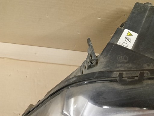 LAMPA FAR LIJEVA STRANA XENON BMW X3 F25 X4 F26 10-14R