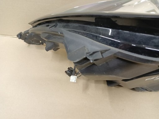 LAMPA FAR DESNA STRANA LED PEUGEOT 308 II 2 T9 REDIZAJN 17-21R LAMPA FAR DESNA STRANA LED PEUGEOT 308 II 2 T9 REDIZAJN 17-21R