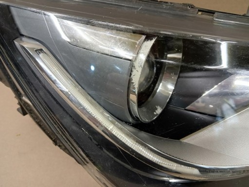 LAMPA FAR DESNA STRANA BI XENON AUDI A1 8X 10-14R
