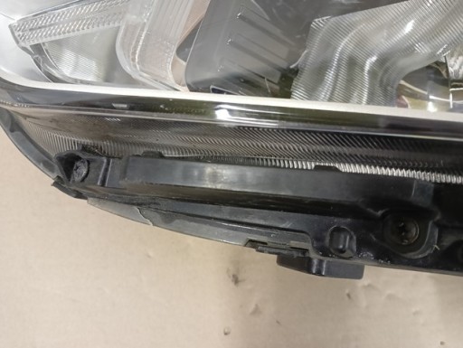 LAMPA FAR LIJEVA STRANA HYUNDAI I30 III 3 17-