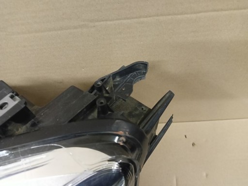 LAMPA FAR LIJEVA STRANA OPEL COMBO E 18-