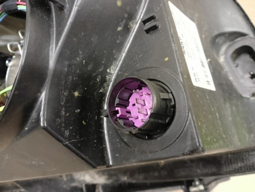 LAMPA FAR LIJEVA STRANA FIAT FIORINO NEMO QUBO BIPPER 07-24R