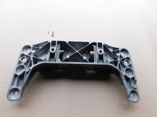 NOSAČ GETRIBE MJENJAČ BMW E60 NOVO NOSAČ GETRIBE MJENJAČ BMW E60 NOVO