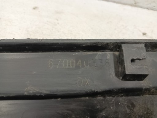 LAJSNA PRAGA DESNA STRANA PRAG MASERATI LEVANTE M161 18-