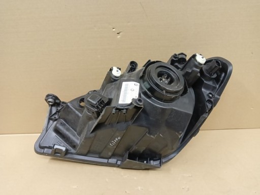 LAMPA FAR DESNA STRANA SKODA CITIGO 1S 11-16R LAMPA FAR DESNA STRANA SKODA CITIGO 1S 11-16R