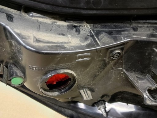 LAMPA FAR LIJEVA STRANA ZADNJA  ZADNJI TOYOTA AYGO II 2 14-18R