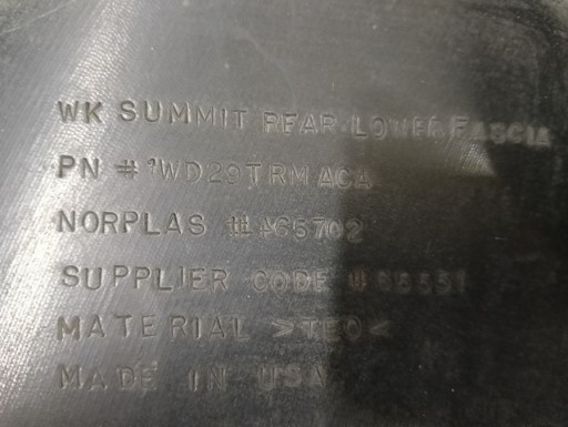 SPOJLER BRANIKA ZADNJI ZADNJA JEEP GRAND CHEROKEE WK2 SUMMIT 14-