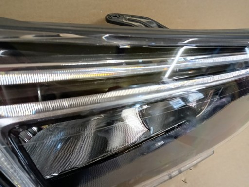 LAMPA FAR DESNA STRANA LED OPEL MOKKA X 16-