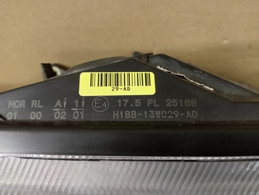 LAMPA FAR DESNA STRANA FORD FIESTA MK8 17-