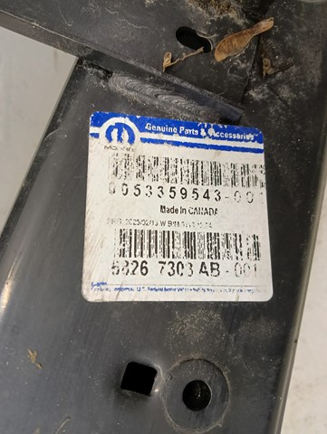 NOSAČ LAMPE FAROVI  LIJEVA STRANA DODGE RAM 1500 09-