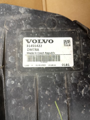 KUČIŠTE POJAČANJE ROLETA VOLVO XC40 XC-40 II 2 17- KUČIŠTE POJAČANJE ROLETA VOLVO XC40 XC-40 II 2 17-