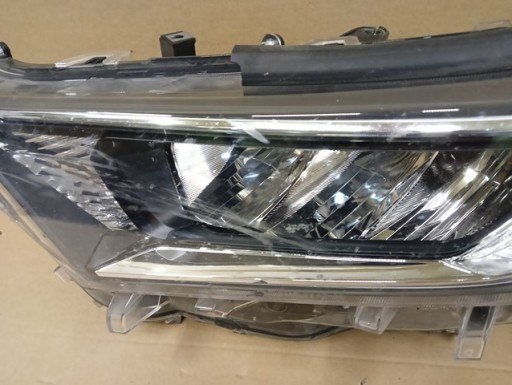 LAMPA FAR LIJEVA STRANA FULL LED TOYOTA RAV4 RAV-4 V 5 19- LAMPA FAR LIJEVA STRANA FULL LED TOYOTA RAV4 RAV-4 V 5 19-