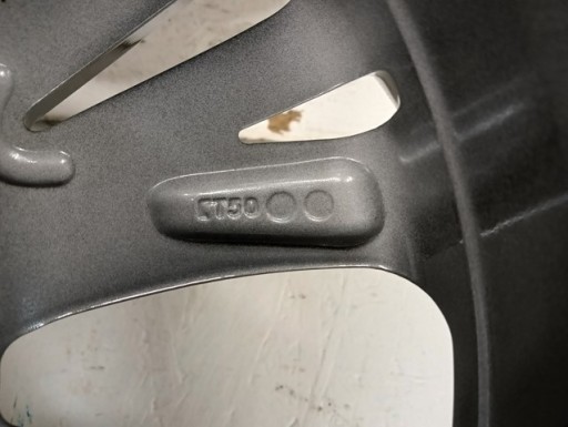 ALUMINIJSKA FELGA TOYOTA YARIS IV 4 AURIS II 2 17X6.5J ET50 5X114.3