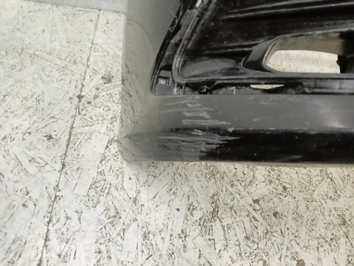 BRANIK PREDNJA STRANA TOYOTA CAMRY 8 VIII REDIZAJN 2021-