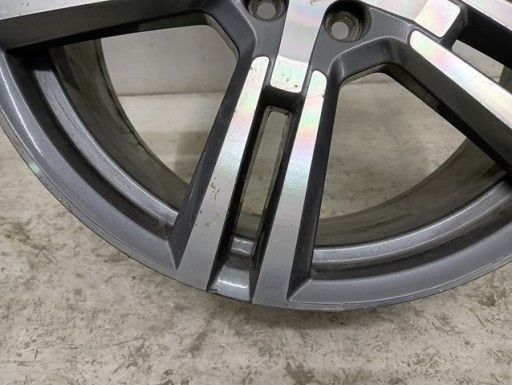 ALUMINIJSKA FELGA VOLVO XC60 II XC90 20X8.5J ET52.5 5X108