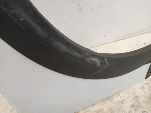 BLATOBRAN DESNA STRANA PREDNJA AUDI A4 B9 8W ALLROAD REDIZAJN 19-
