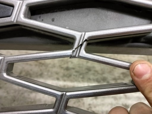 BRANIK PREDNJA STRANA LEXUS LBX 23-