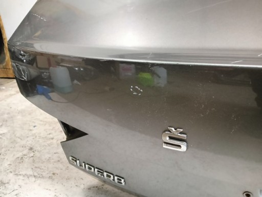 GEPEK ZADNJI POKLOPAC GEPEKA SKODA SUPERB III 3 3V 3V5 LIMUZINA / SEDAN HATCHBACK (OBIČNI) REDIZAJN 19- GEPEK ZADNJI POKLOPAC GEPEKA SKODA SUPERB III 3 3V 3V5 LIMUZINA / SEDAN HATCHBACK (OBIČNI) REDIZAJN 19-