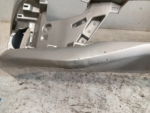 BRANIK PREDNJA STRANA TOYOTA AURIS II 2 REDIZAJN 15-