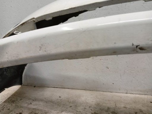 BRANIK PREDNJA STRANA TOYOTA AURIS II 2 REDIZAJN 15-