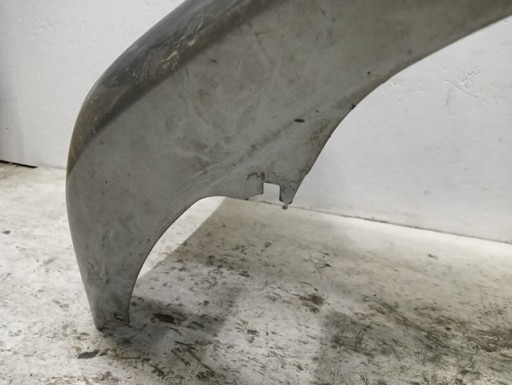 BRANIK PREDNJA STRANA TOYOTA AURIS II 2 REDIZAJN 15-