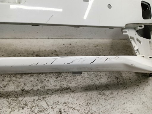 BRANIK PREDNJA STRANA TOYOTA AURIS II 2 REDIZAJN 15-