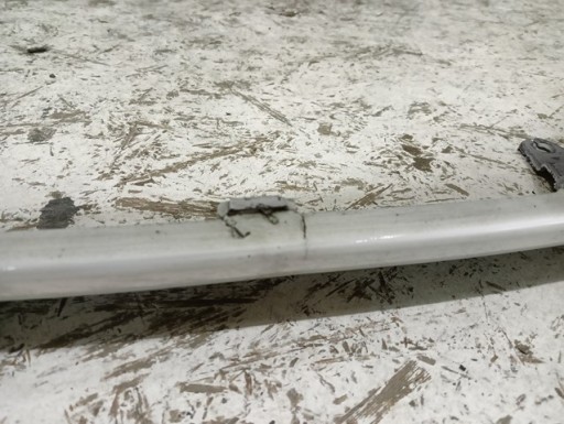 BRANIK PREDNJA STRANA TOYOTA AURIS II 2 REDIZAJN 15-