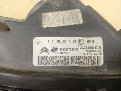 LAMPA FAR DESNA STRANA LED CITROEN C3 III 3 16-