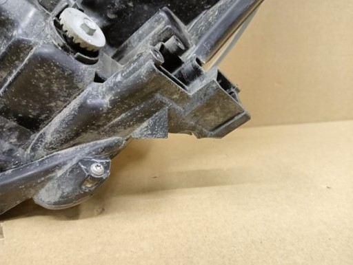 LAMPA FAR DESNA STRANA FULL LED TOYOTA HILUX VIII 8 REDIZAJN 20-