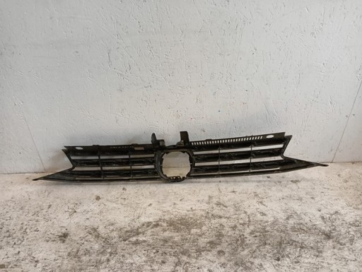 MASKA GRIL VW TOURAN III 3 5TA 15- MASKA GRIL VW TOURAN III 3 5TA 15-