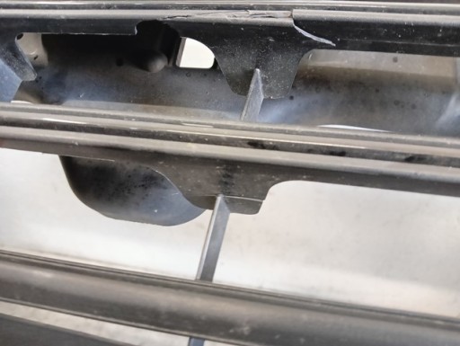 BRANIK PREDNJA STRANA FORD TRANSIT CUSTOM REDIZAJN 17-