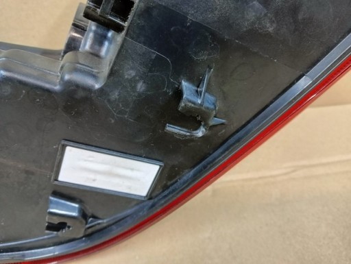 LAMPA FAR DESNA STRANA ZADNJA ZADNJI LED TOYOTA CAMRY IX 9 24- LAMPA FAR DESNA STRANA ZADNJA ZADNJI LED TOYOTA CAMRY IX 9 24-
