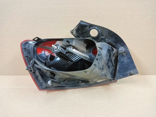 LAMPA FAR DESNA STRANA ZADNJA ZADNJI SEAT IBIZA IV 4 J 08-12R LAMPA FAR DESNA STRANA ZADNJA ZADNJI SEAT IBIZA IV 4 J 08-12R