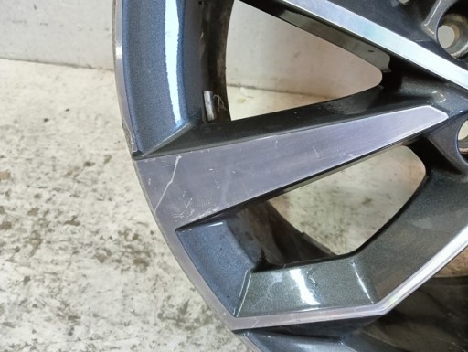 ALUMINIJSKA FELGA AUDI Q5 II 2 80A 19X8J ET39 5X112