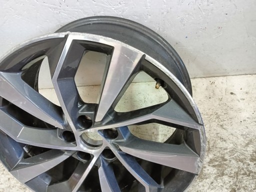 ALUMINIJSKA FELGA AUDI Q5 II 2 80A 19X8J ET39 5X112