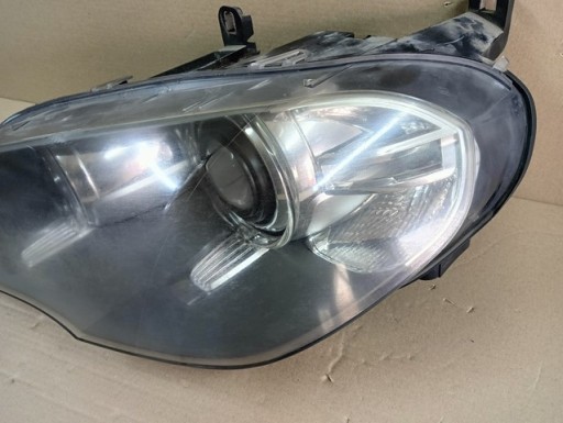 LAMPA FAR LIJEVA STRANA BI-XENON NIJE ZAKRETNI BMW X5 E70 REDIZAJN LCI 10-13R