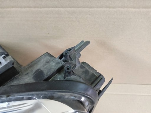 LAMPA FAR LIJEVA STRANA OPEL COMBO E 18-