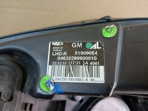 LAMPA FAR DESNA STRANA OPEL COMBO D FIAT DOBLO II 2 10-