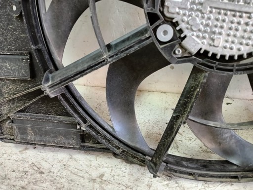 KUČIŠTE VENTILATORA VENTILATOR VOLVO XC40 XC-40 II 2 2.0T HIBRID 17- KUČIŠTE VENTILATORA VENTILATOR VOLVO XC40 XC-40 II 2 2.0T HIBRID 17-