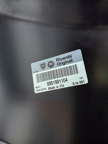 NOVI ORIGINAL BLATOBRAN DESNA STRANA PREDNJA FIAT ABARTH PUNTO EVO 09-