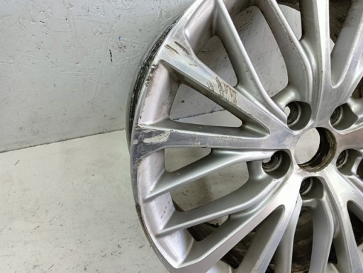 ALUMINIJSKA FELGA TOYOTA CAMRY VIII 8 18X8J ET50 5X114.3 ALUMINIJSKA FELGA TOYOTA CAMRY VIII 8 18X8J ET50 5X114.3