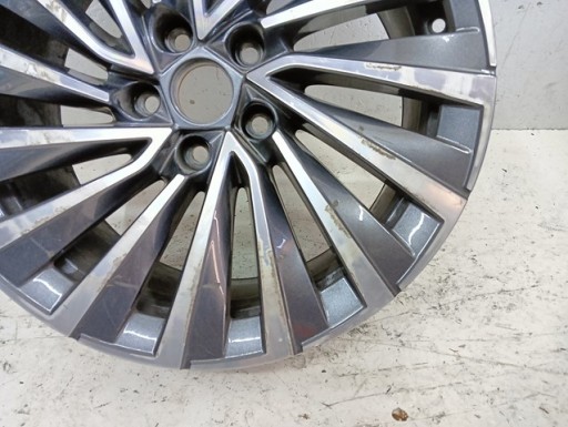 ALUMINIJSKA FELGA SKODA SUPERB IV 4 3P 18X8J ET44 3P0601025F 5X112 ALUMINIJSKA FELGA SKODA SUPERB IV 4 3P 18X8J ET44 3P0601025F 5X112