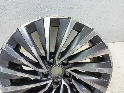 ALUMINIJSKA FELGA SKODA SUPERB IV 4 3P 18X8J ET44 3P0601025F 5X112 ALUMINIJSKA FELGA SKODA SUPERB IV 4 3P 18X8J ET44 3P0601025F 5X112