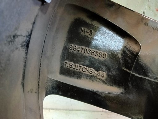 ALUMINIJSKA FELGA PEUGEOT 308 III 3 T10 17X7.5J ET44 5X108 ALUMINIJSKA FELGA PEUGEOT 308 III 3 T10 17X7.5J ET44 5X108