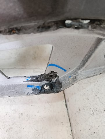 BRANIK PREDNJA STRANA SUZUKI SX4 S CROSS II 2 22- BRANIK PREDNJA STRANA SUZUKI SX4 S CROSS II 2 22-