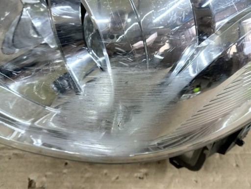 LAMPA FAR LIJEVA STRANA SUZUKI SX4 S-CROSS REDIZAJN 16- LAMPA FAR LIJEVA STRANA SUZUKI SX4 S-CROSS REDIZAJN 16-