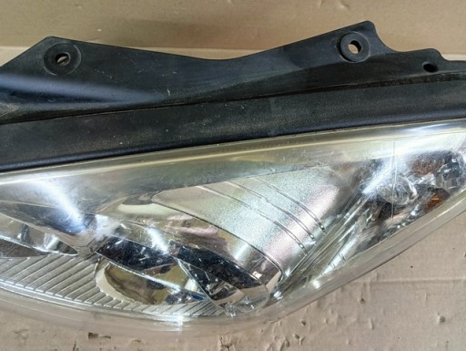 LAMPA FAR LIJEVA STRANA HYUNDAI I30 I 1 07- LAMPA FAR LIJEVA STRANA HYUNDAI I30 I 1 07-