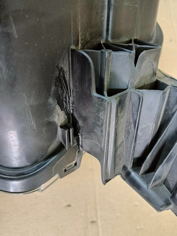 LAMPA FAR LIJEVA STRANA TOYOTA PROACE CITY VERSO 18- LAMPA FAR LIJEVA STRANA TOYOTA PROACE CITY VERSO 18-