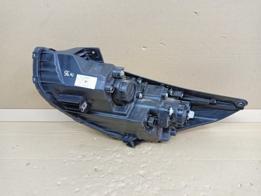 ZAMJENSKI DIO TYC LAMPA FAR DESNA STRANA HYUNDAI IX35 IX 35 10-